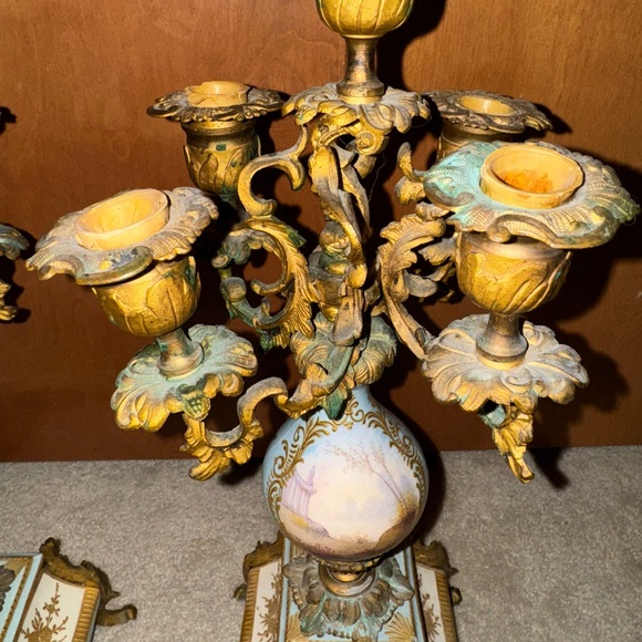 Rare vintage victorian candle stick holders - Picture 4 of 16